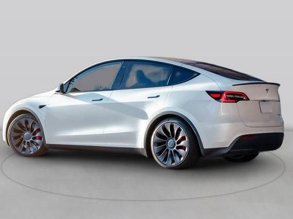 TESLA MODEL Y 2024 7SAYGDEE8RA253611 image TESLA MODEL Y 2024 7SAYGDEE8RA253611 image